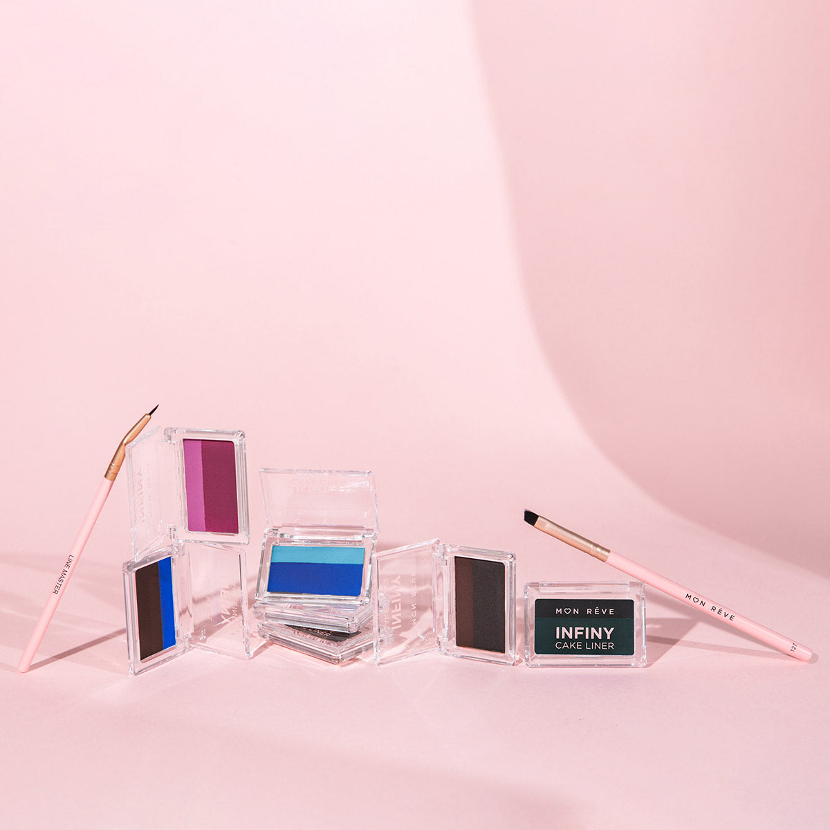 INFINY CAKE LINER EYELINER