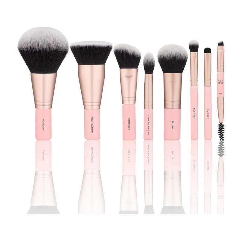 En elegant samling af 8 makeupbørster til ansigt og øjne, ideel til præcis og smuk påføring af makeup.