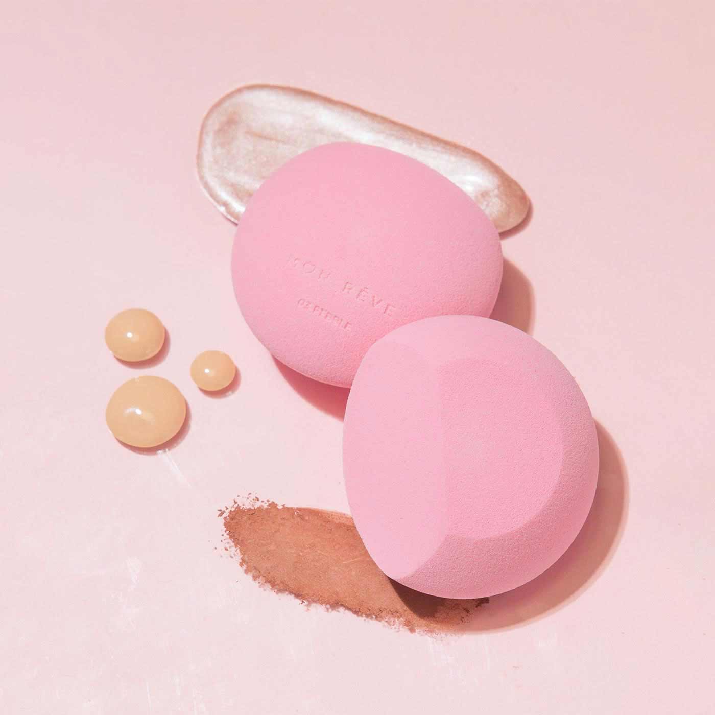 PEBBLE MAKE UP SPONGE